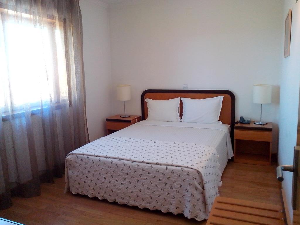 Hotel Mirafresno Miranda do Douro Quarto foto
